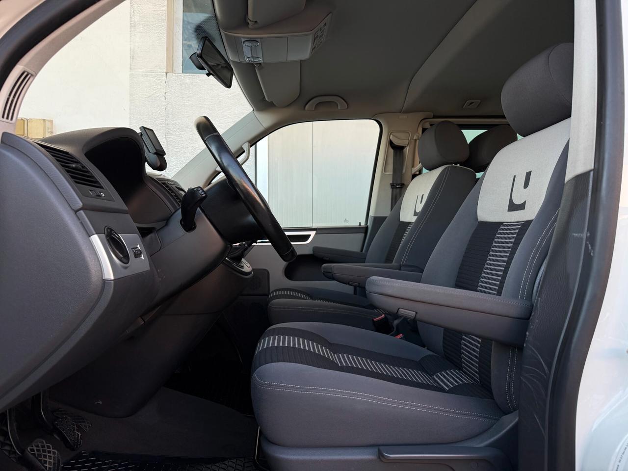 Volkswagen T5 Multivan 2.5 tdi UNITED 174cv dpf
