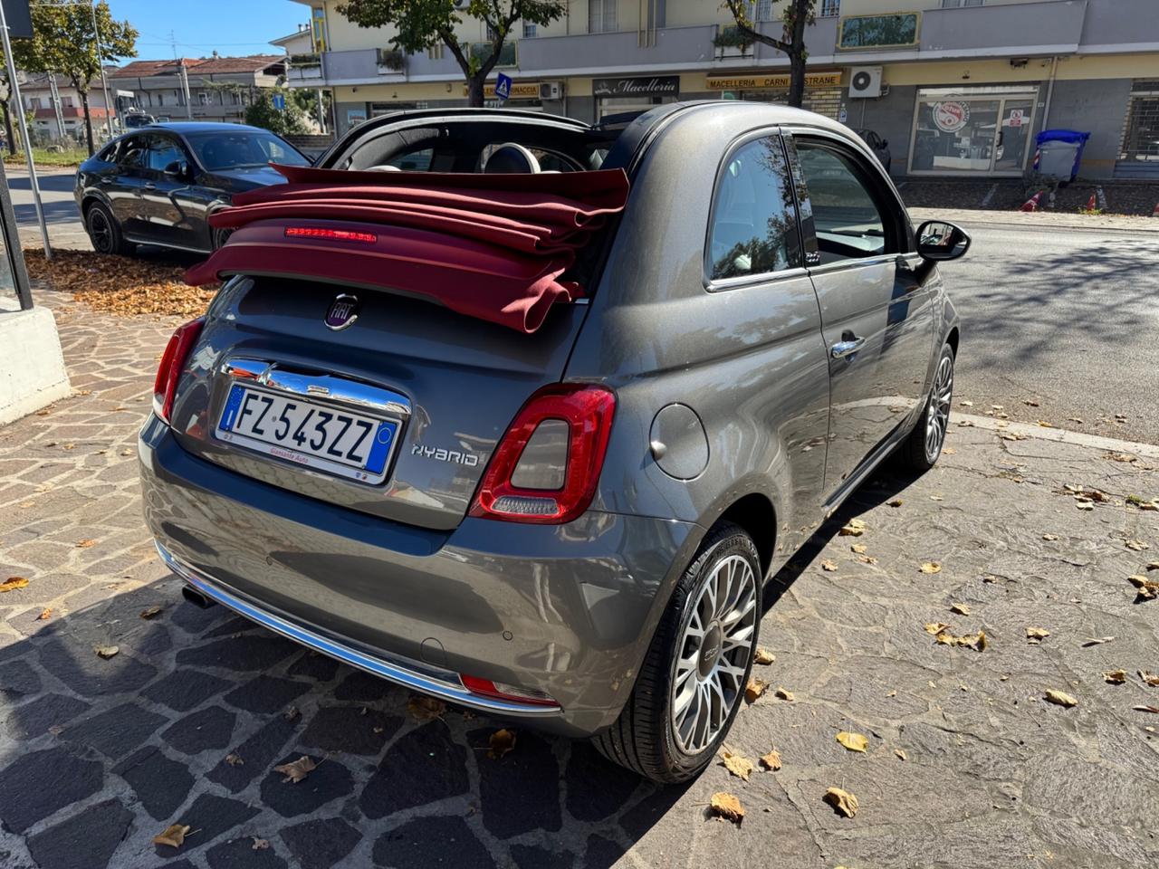 Fiat 500 C 1.0 Hybrid Launch Edition