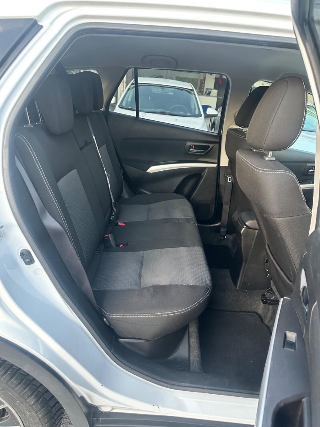 Suzuki S-Cross 1.6 DDiS Start&Stop 4WD All Grip Top