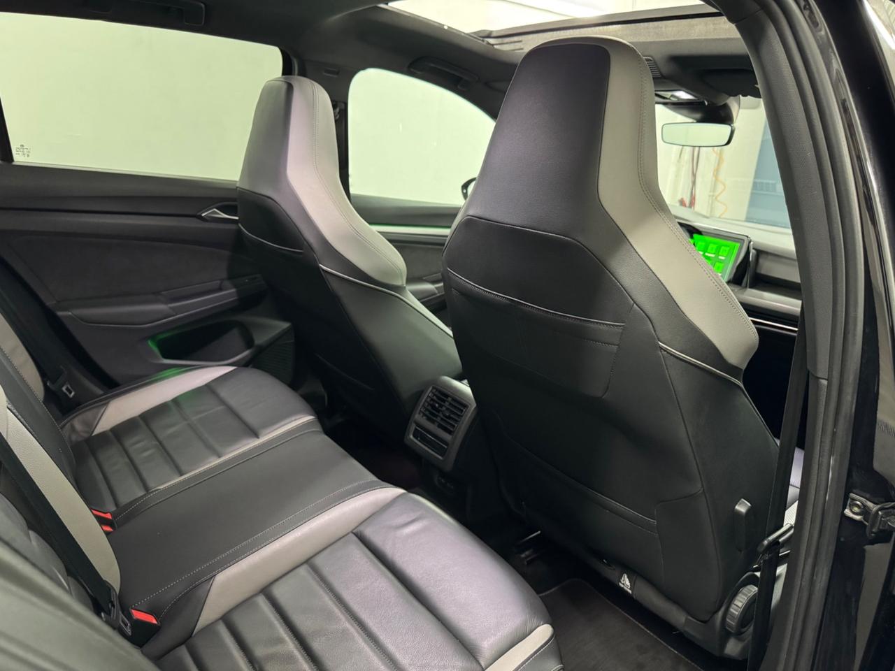 Volkswagen Golf 2.0 TSI R DSG 4Motion