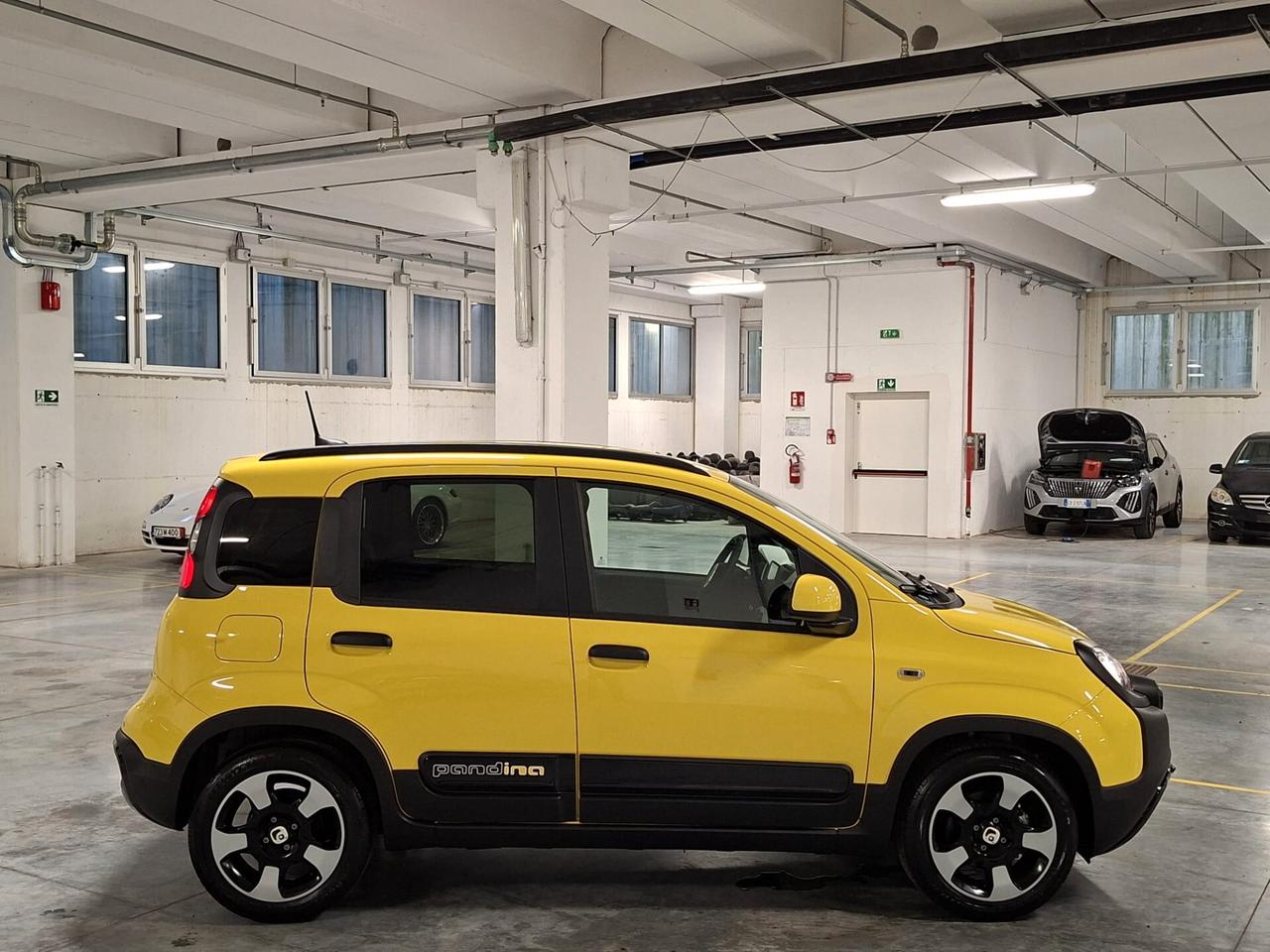 Fiat Panda 1000 FireFly Hybrid 70CV Pandina Km. 0