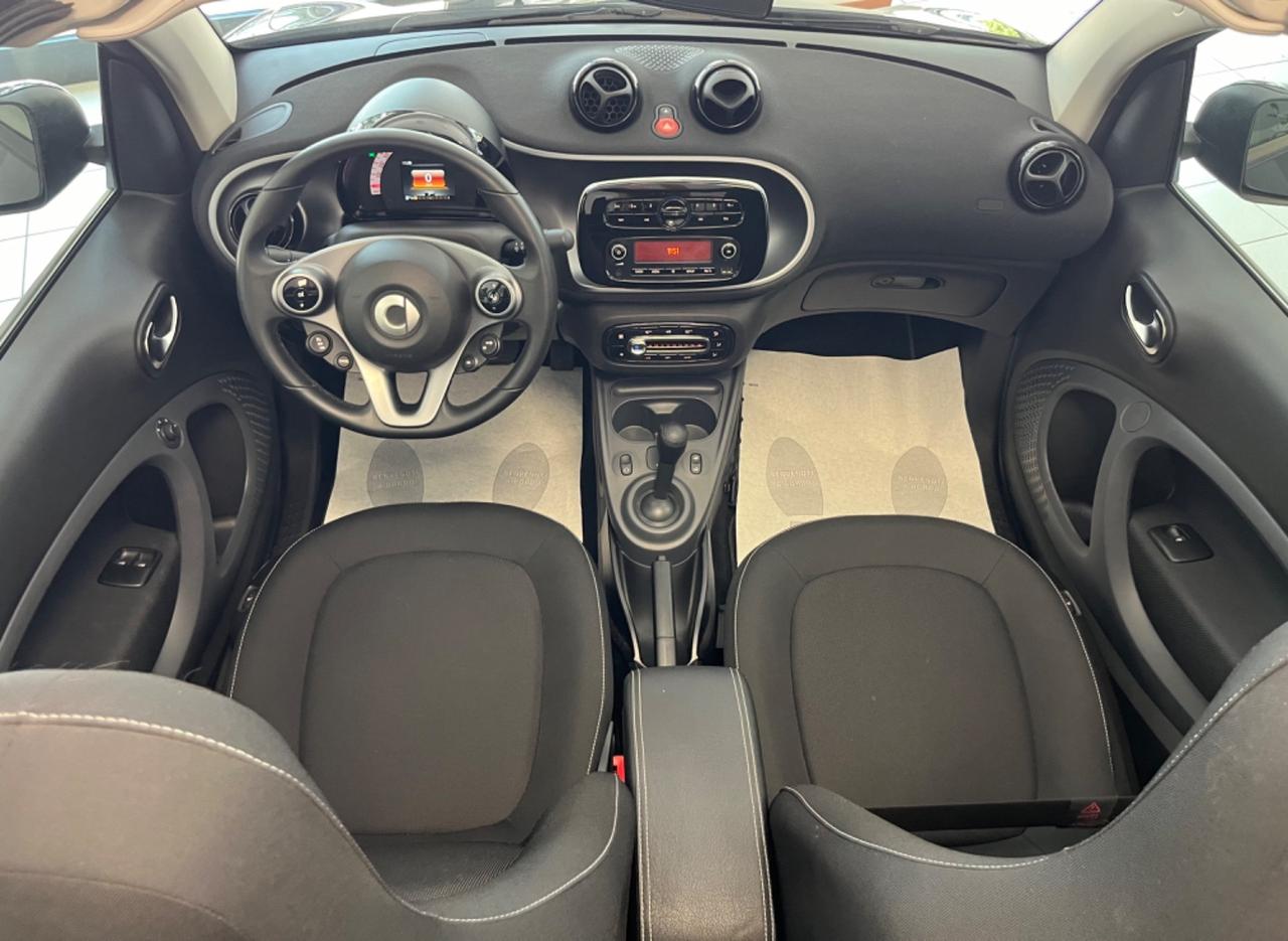 Smart ForTwo 70 1.0 twin. cabrio BRABUS Style