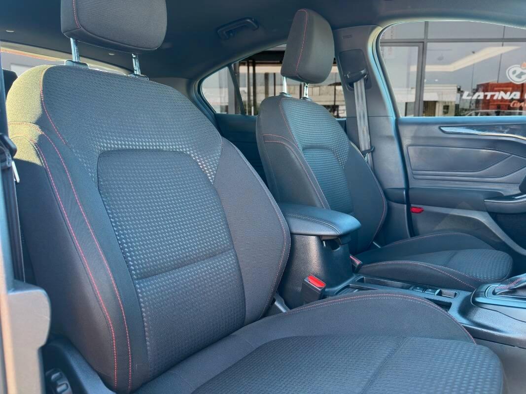 Ford Focus 1.0t ecoboost h ST-Line 155cv AUTOMATICA E CARPLAY