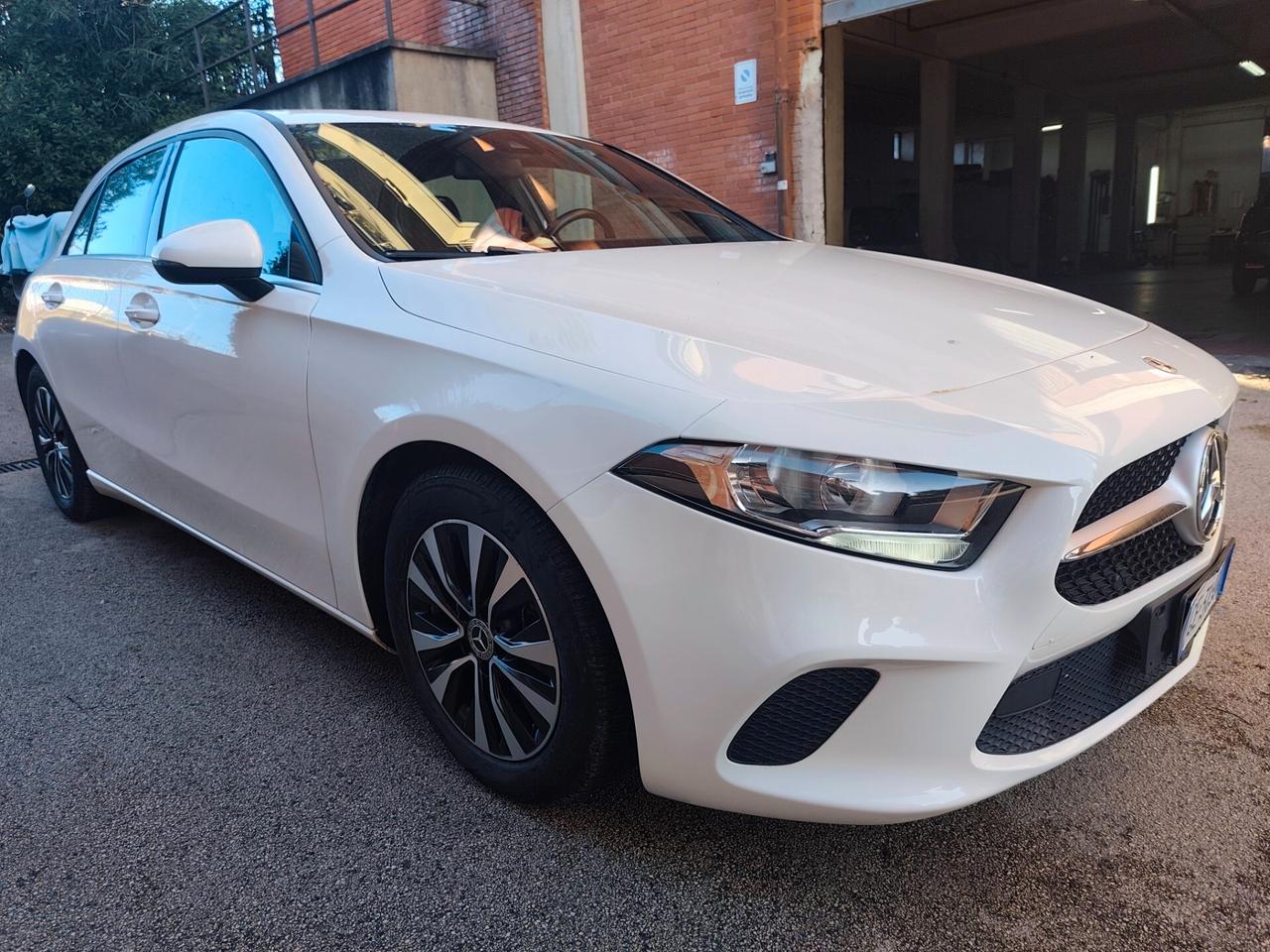 Mercedes-benz A 180 d Automatic Business