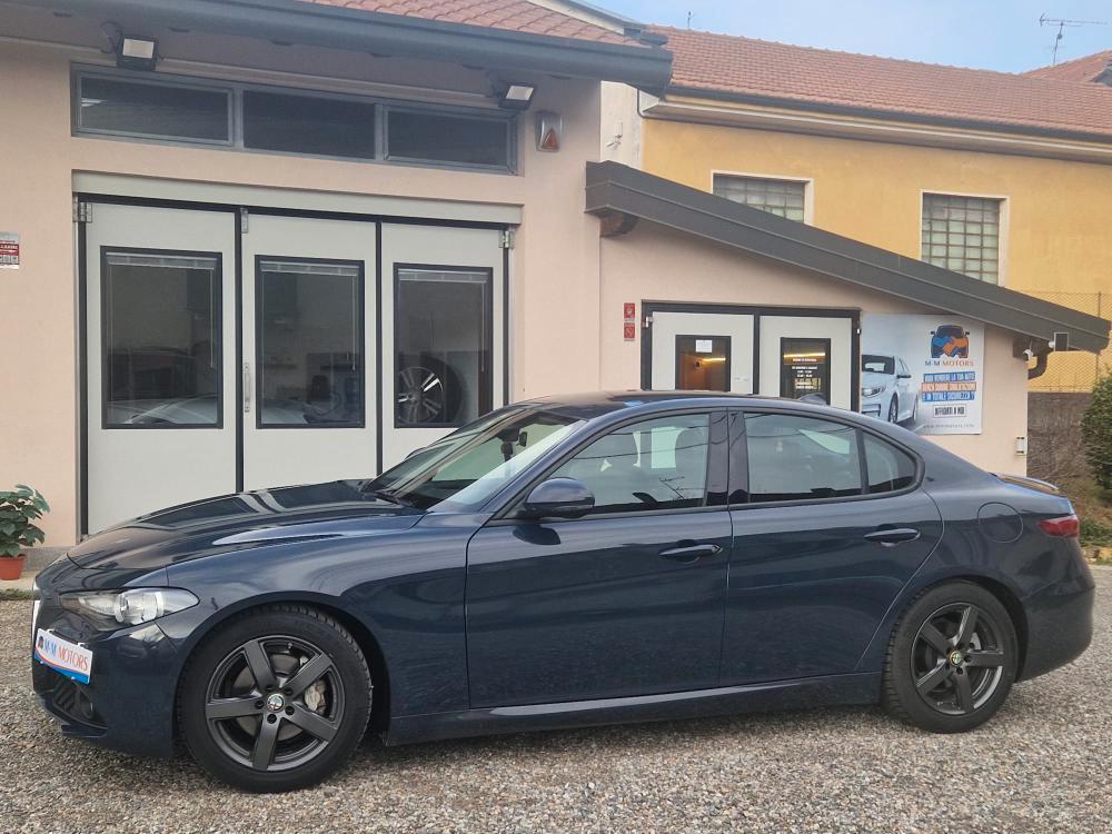 Alfa Romeo Giulia Berlina Giulia 2.2 t Business Sport 180cv