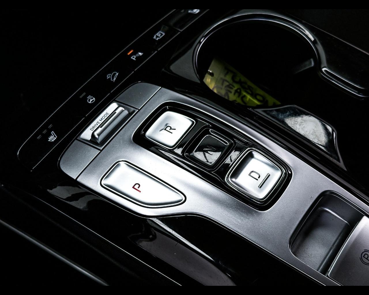 HYUNDAI Tucson 3ª serie - Tucson 1.6 HEV aut. Exellence