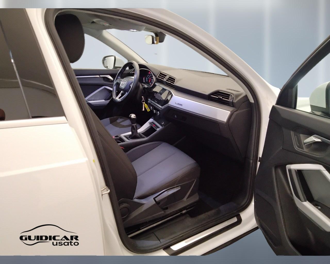 AUDI Q3 II 2018 - Q3 35 2.0 tdi Business Advanced