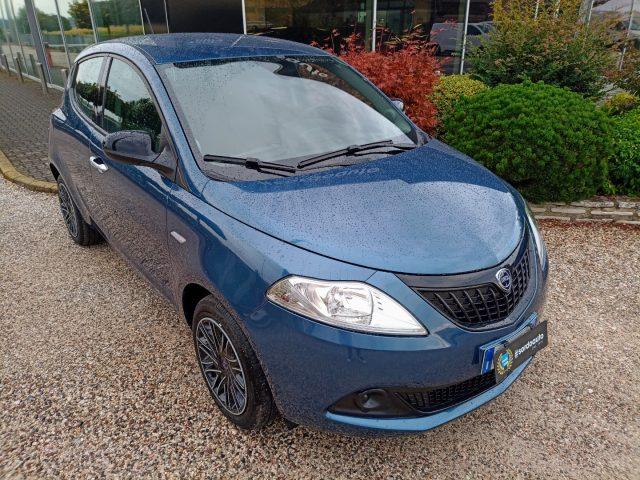 LANCIA Ypsilon 1.0 Hybrid Silver Plus