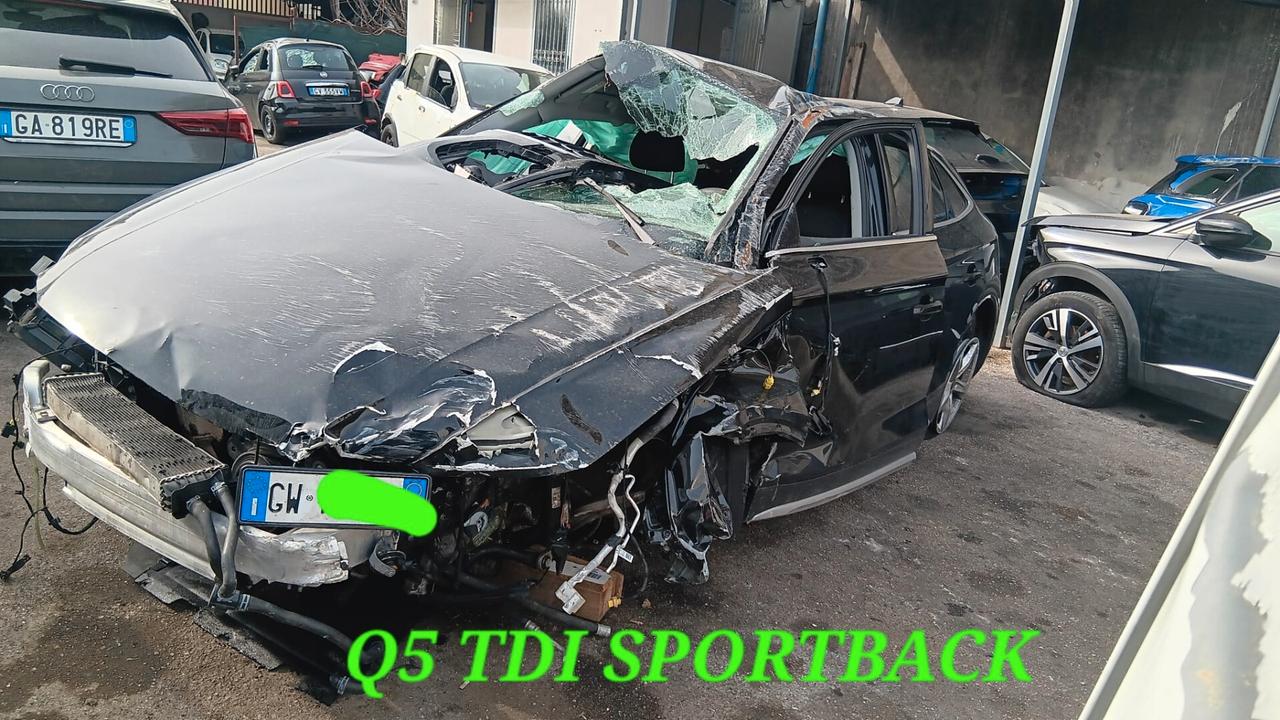 Audi Q5 SPORTBACK INCIDENTATA SINISTRATA MONDIALCARS 024