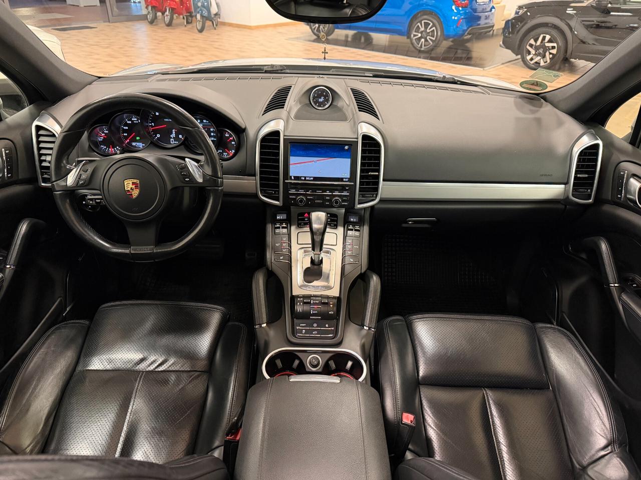 Porsche Cayenne 3.0 245 Cv Diesel FULL OPTIONAL