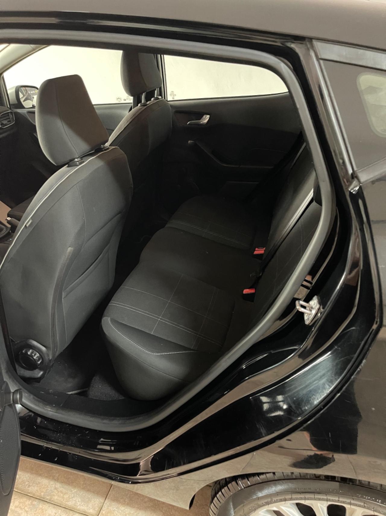 Ford Fiesta 1.5 TDCi 5 porte Vignale