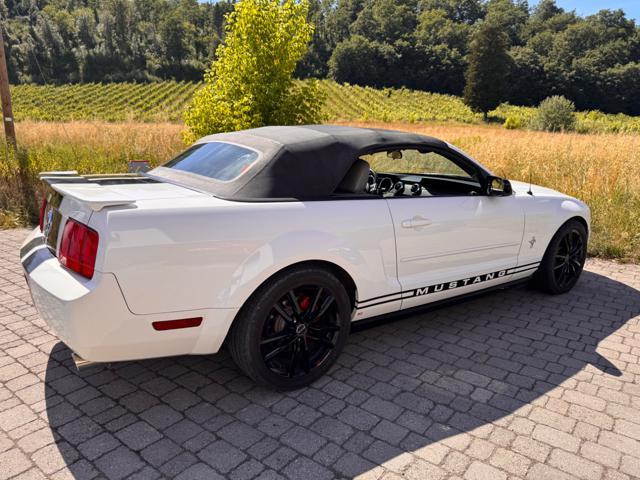 FORD Mustang 4.0 v6 Cabriolet