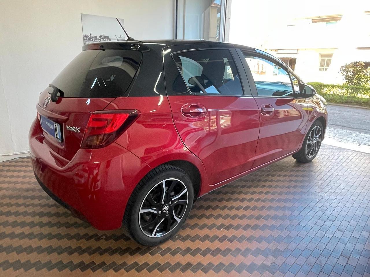 Toyota Yaris 1.0 5 porte Lounge