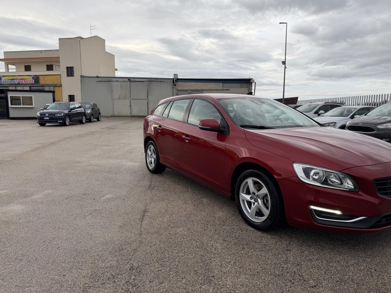 VOLVO V60 2.0D D3 150CV FULL LED MANUALE MY16