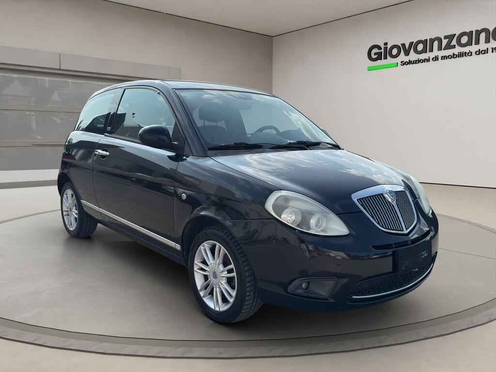 Lancia Ypsilon 3 Porte Ypsilon 1.3 mjt 16v Unyca NEOPATENTATI