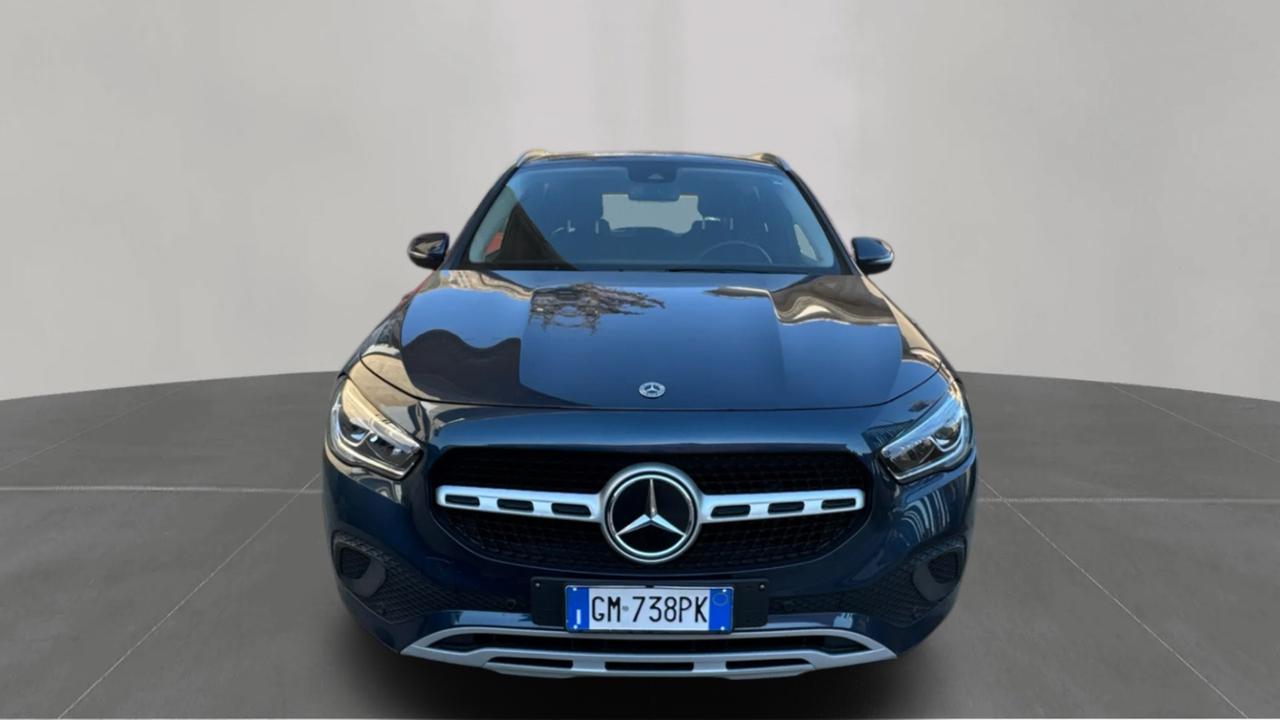Mercedes-benz GLA 200 d Automatic Business Extra Cross