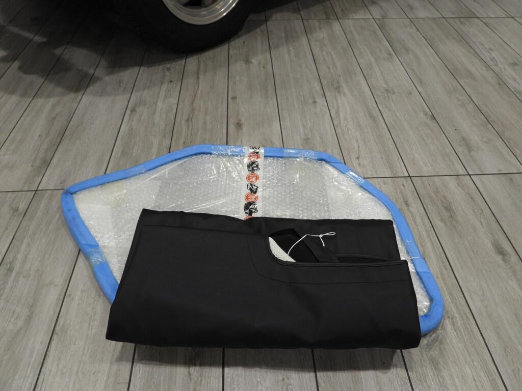 Volkswagen Golf KARMANN GHIA 1600cc CABRIOLET