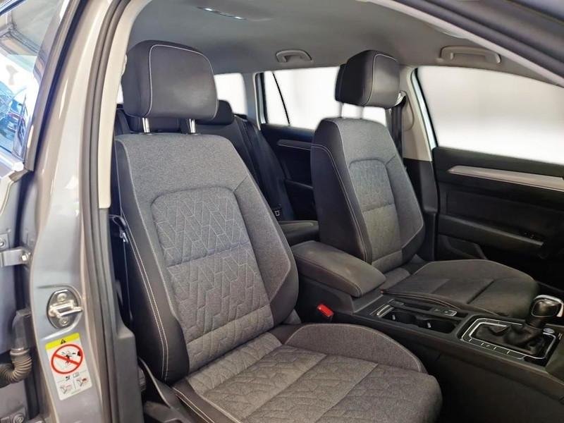 VOLKSWAGEN PASSAT VARIANT 2.0 TDI SCR EVO 90KW BUSINESS DSG STATION WAGON