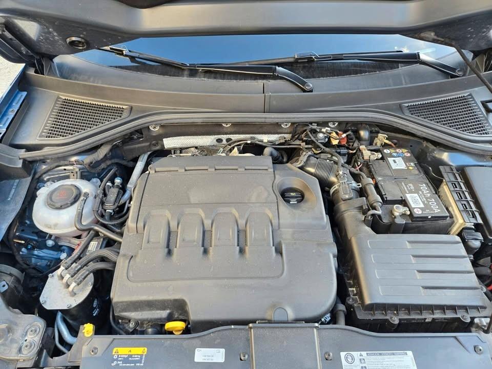 Volkswagen T-Roc 1.6 TDI SCR Business BlueMotion Technology