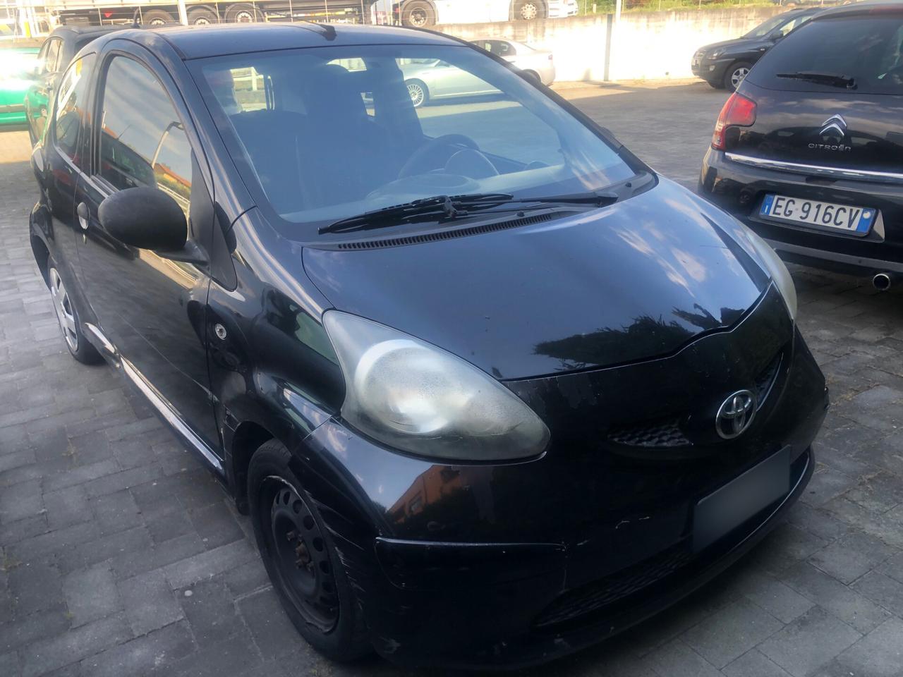 Toyota Aygo 1.4 turbodiesel 3 porte Sol