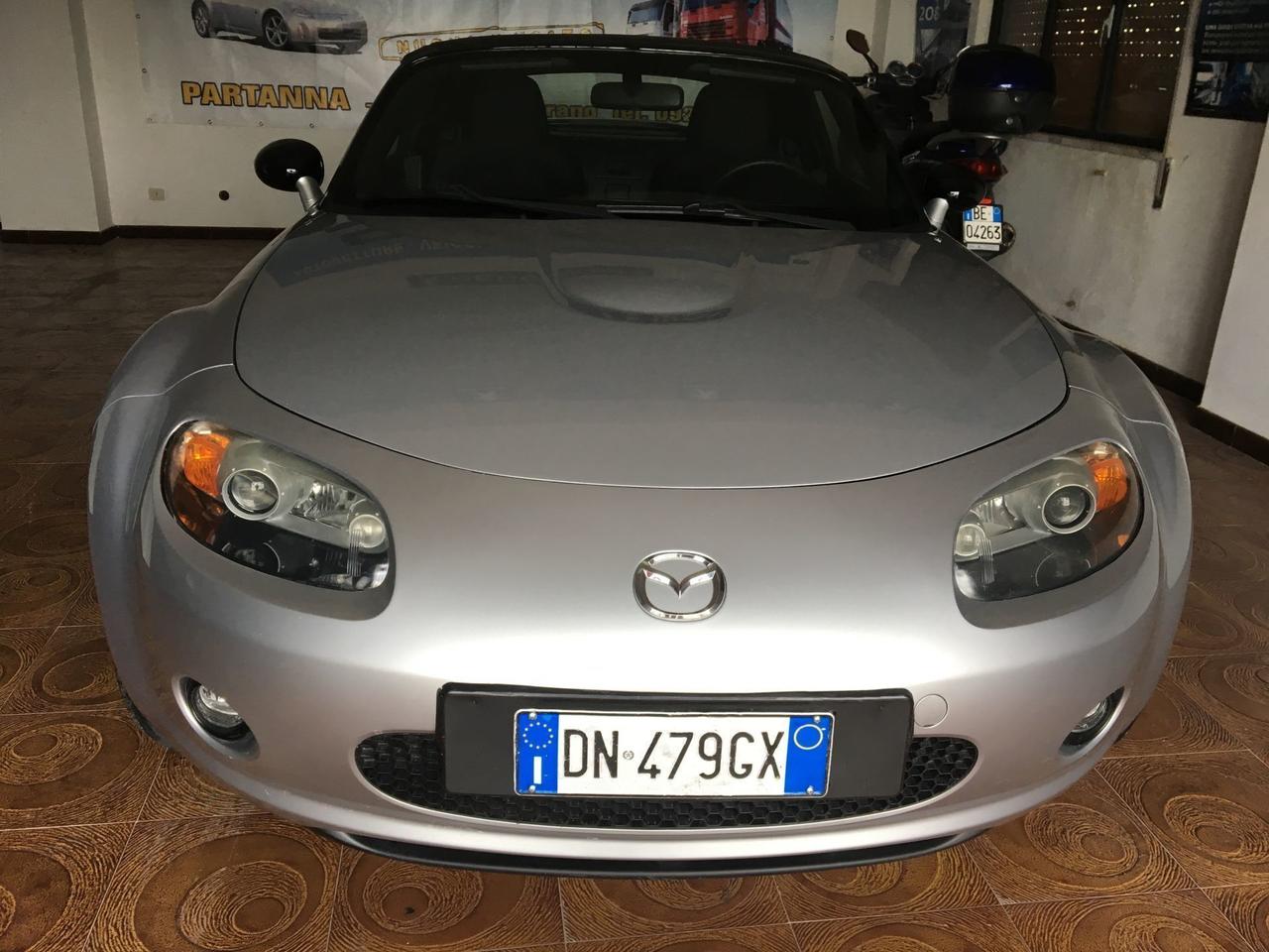 Mazda MX-5 Roadster 1.8L Fire