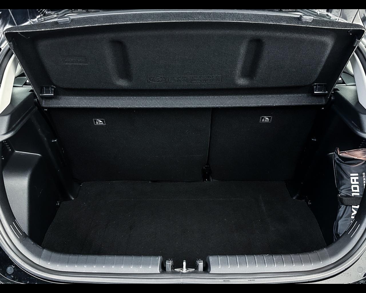 HYUNDAI I20 PE MY25 1.2 MT CONNECTLINE