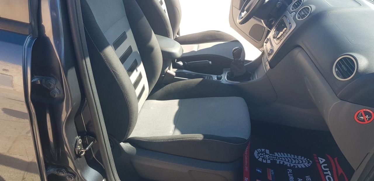 Ford Focus 1.6 TDCi (110CV) TITANIUM