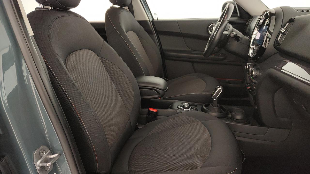 MINI Mini Countryman 1.5 Cooper Business auto
