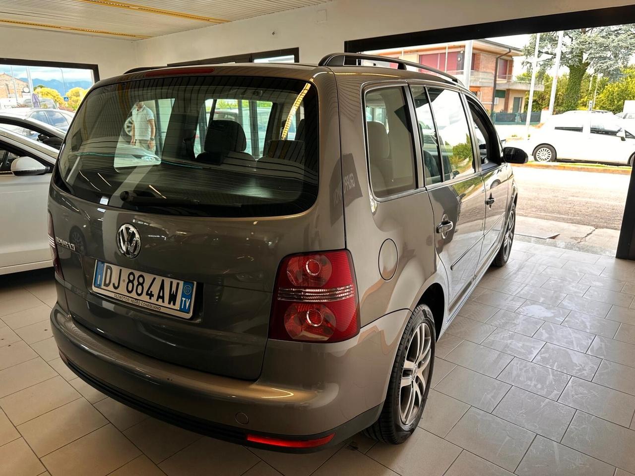 Volkswagen Touran 1.6 Trendline