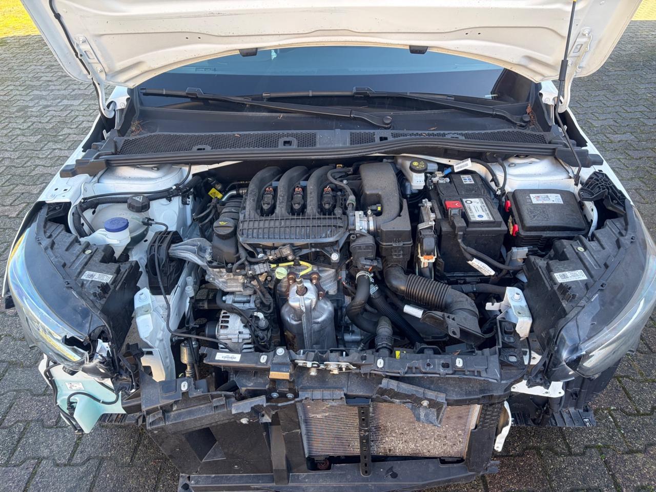 Opel Corsa 1.2 Blitz Edition 2022 INCIDENTATA