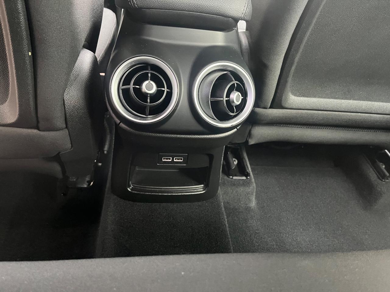 ALFA ROMEO STELVIO 2.2 190CV Q4 BUSINESS 2021 - IVA ESPOSTA - NESSUN VINCOLO