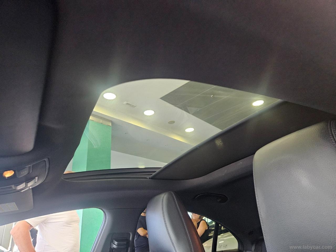 MERCEDES-BENZ CLA 200 CDI Premium