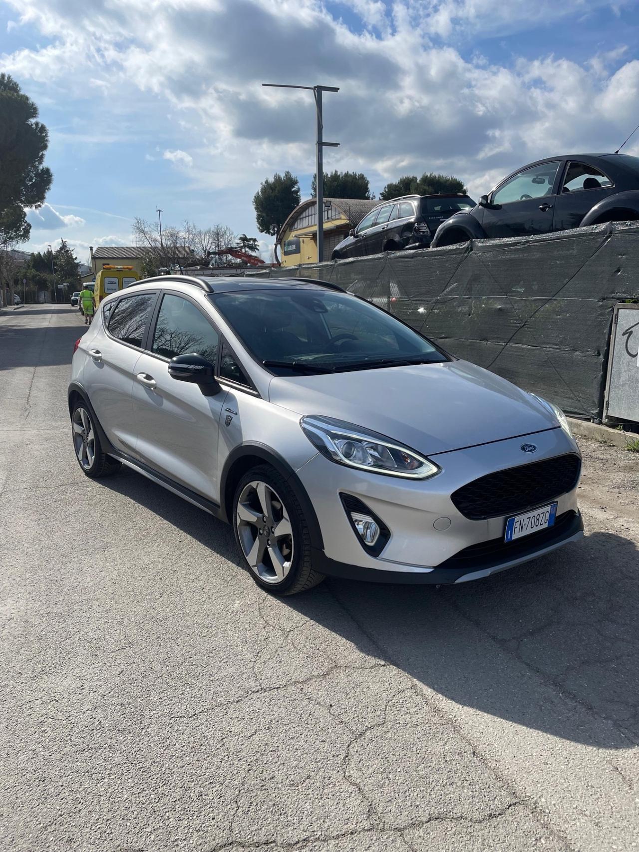 Ford Fiesta 1.0 Ecoboost 100 CV 5 porte Plus