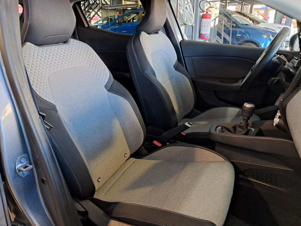 Mitsubishi Colt 1.0L turbo 91 cv Invite