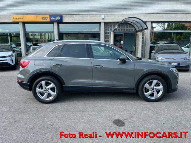 AUDI Q3 35 TDI S tronic Business Advanced PROMO !