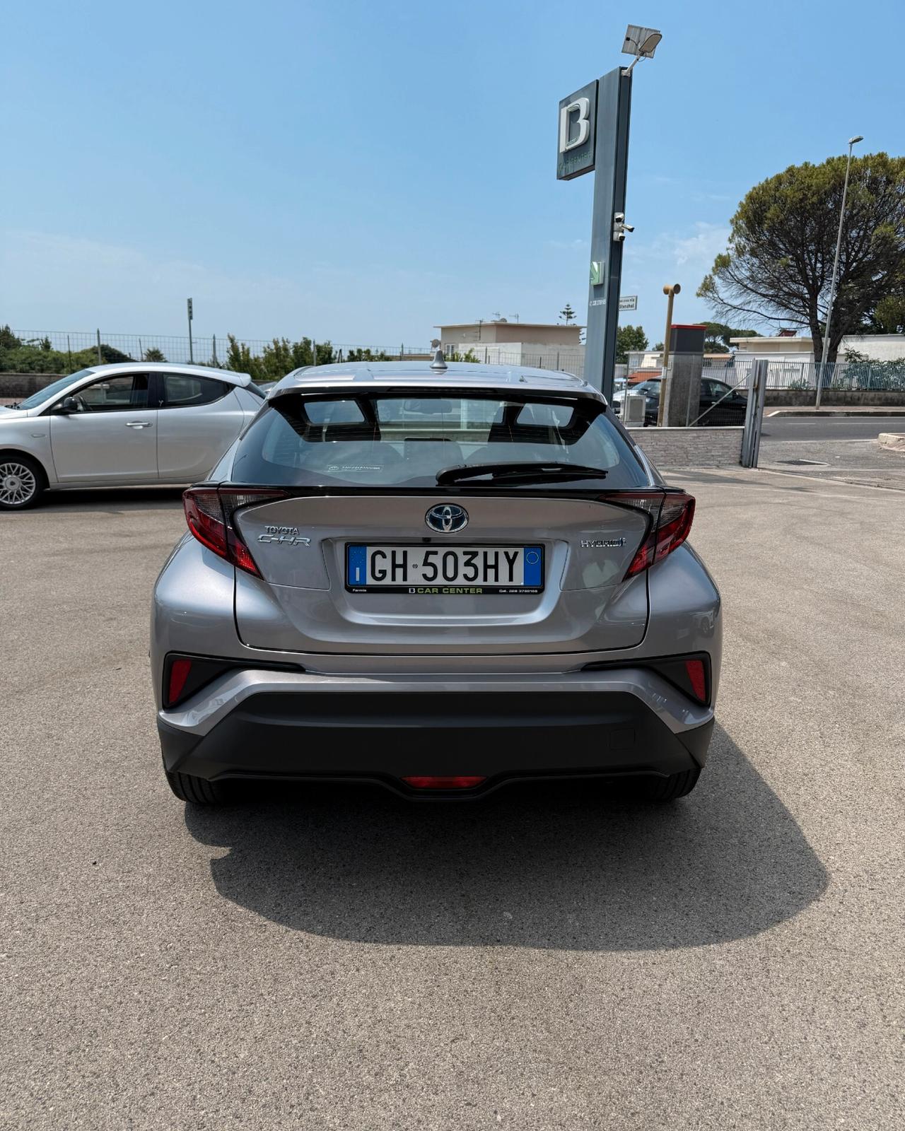 Toyota C-HR 1.8 Hybrid E-CVT Trend