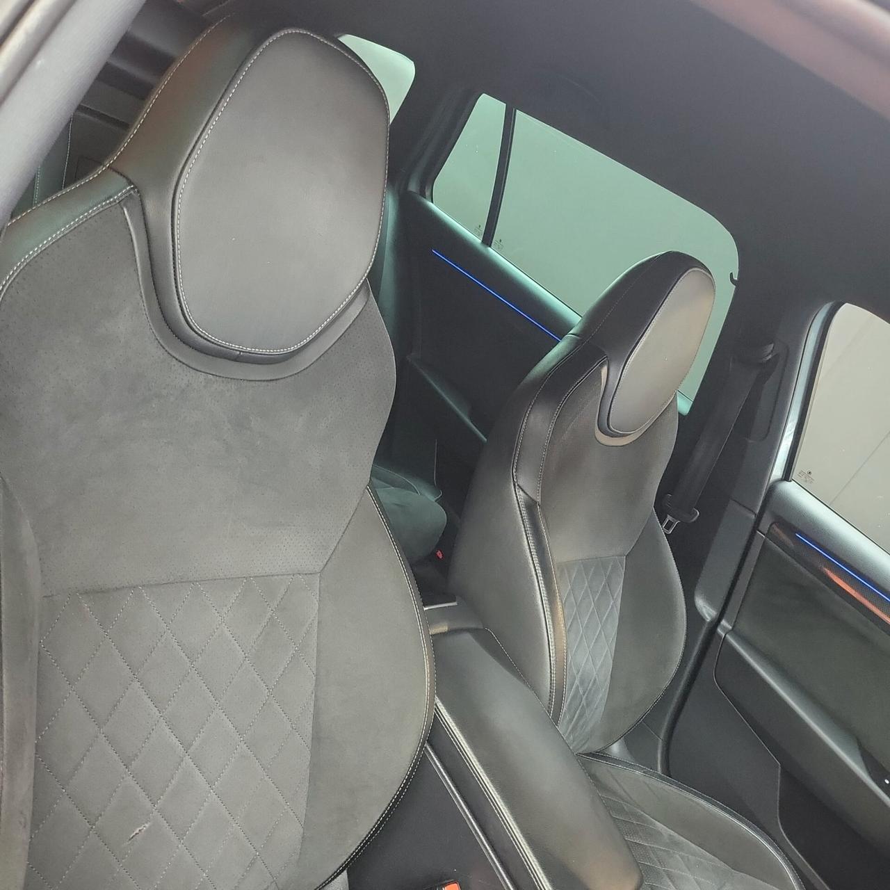 Skoda Superb Super B 2.0 TDI 190CV SCR DSG Wegon laurin&klemant-statin wagon