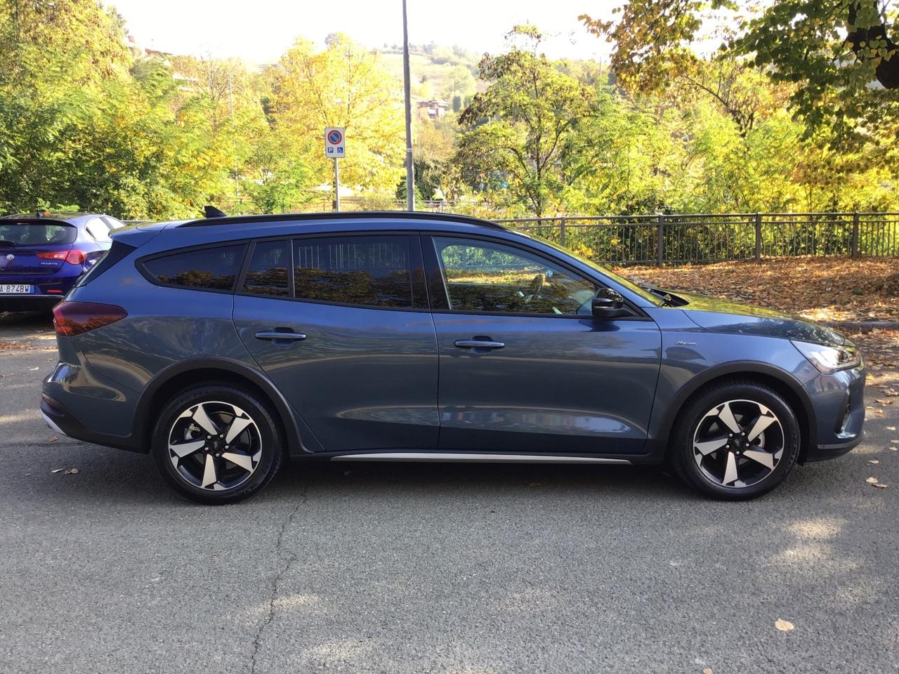 Ford Focus 1.0 EcoBoost Hybrid 125 CV SW Active
