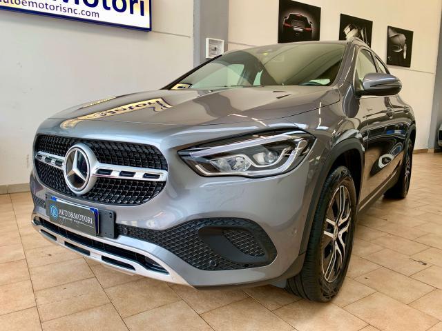 Mercedes-Benz GLA 200 GLA 200d Sport Plus auto