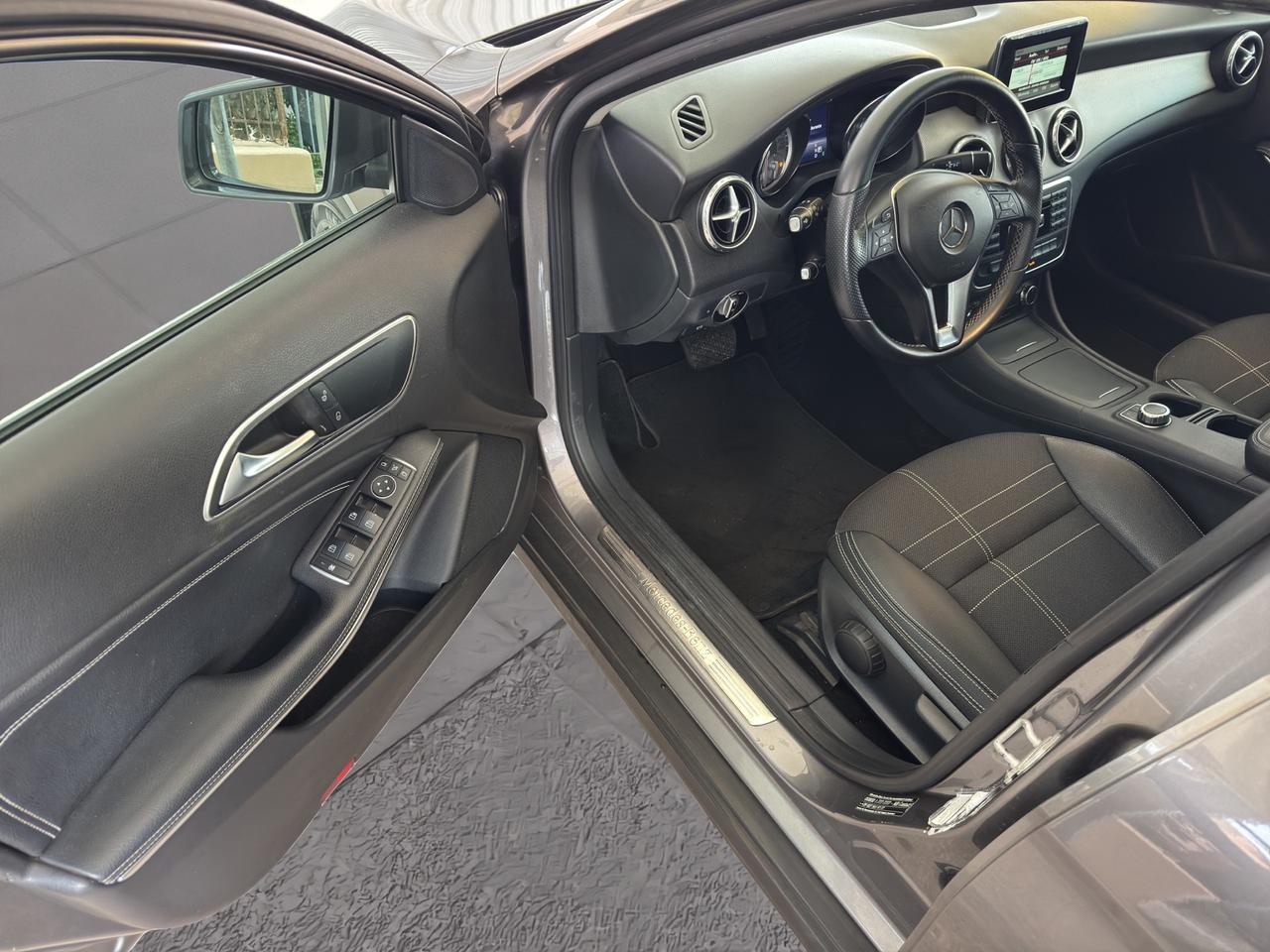 MERCEDES-BENZ GLA 200 CDI AUT. SPORT - MY15