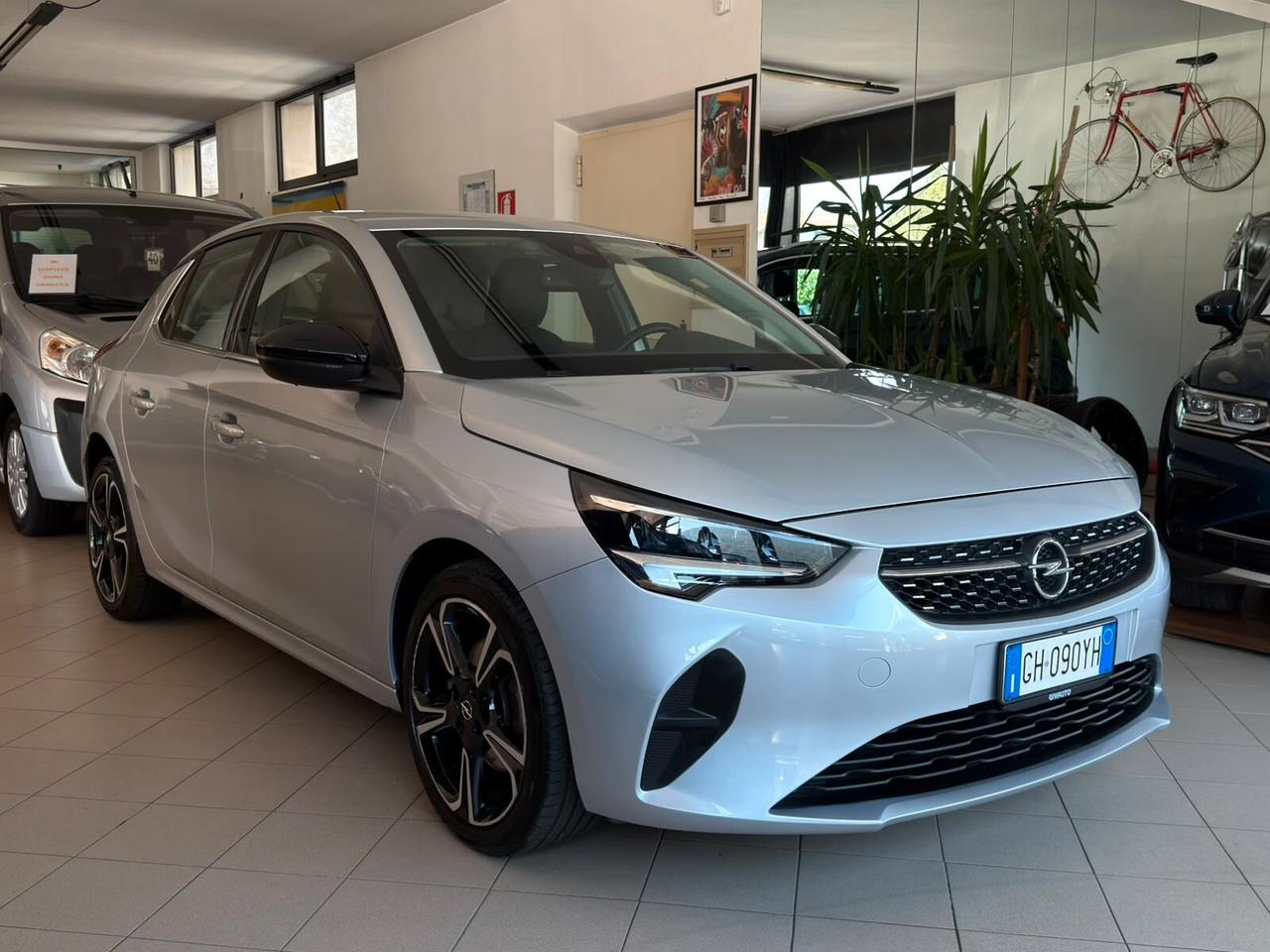 Opel Corsa 1.2cc 100Cv GS Line s Doppio Treno Di Gomme Neopatentati
