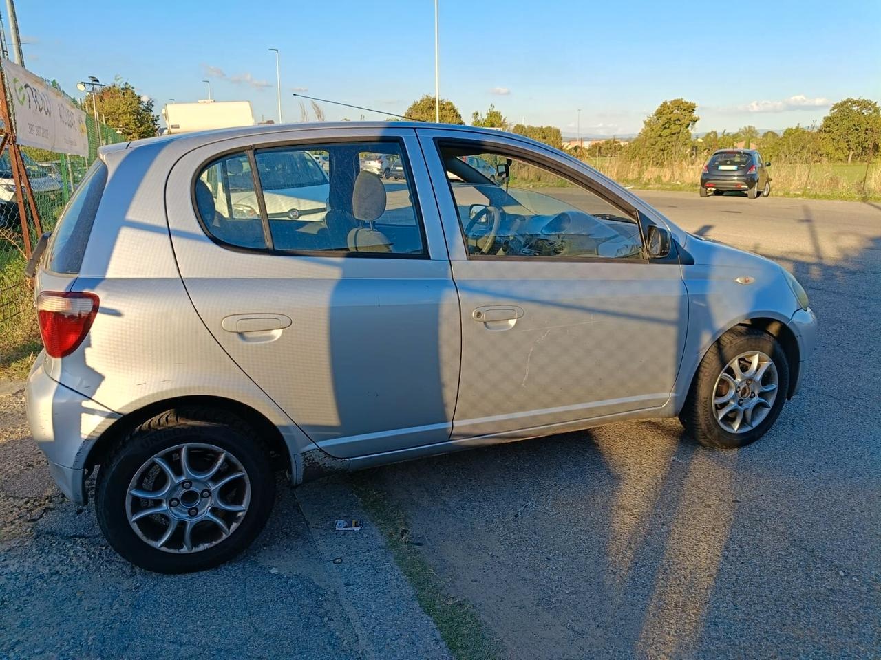 Toyota Yaris 1.0 benzina