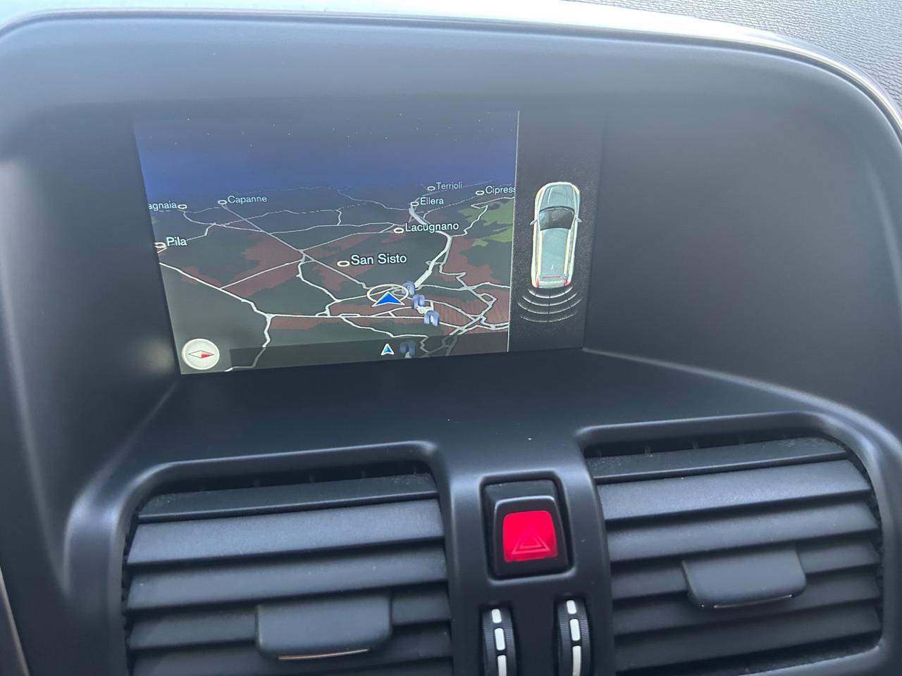 Volvo XC 60 XC60 D4 Geartronic R-design Momentum