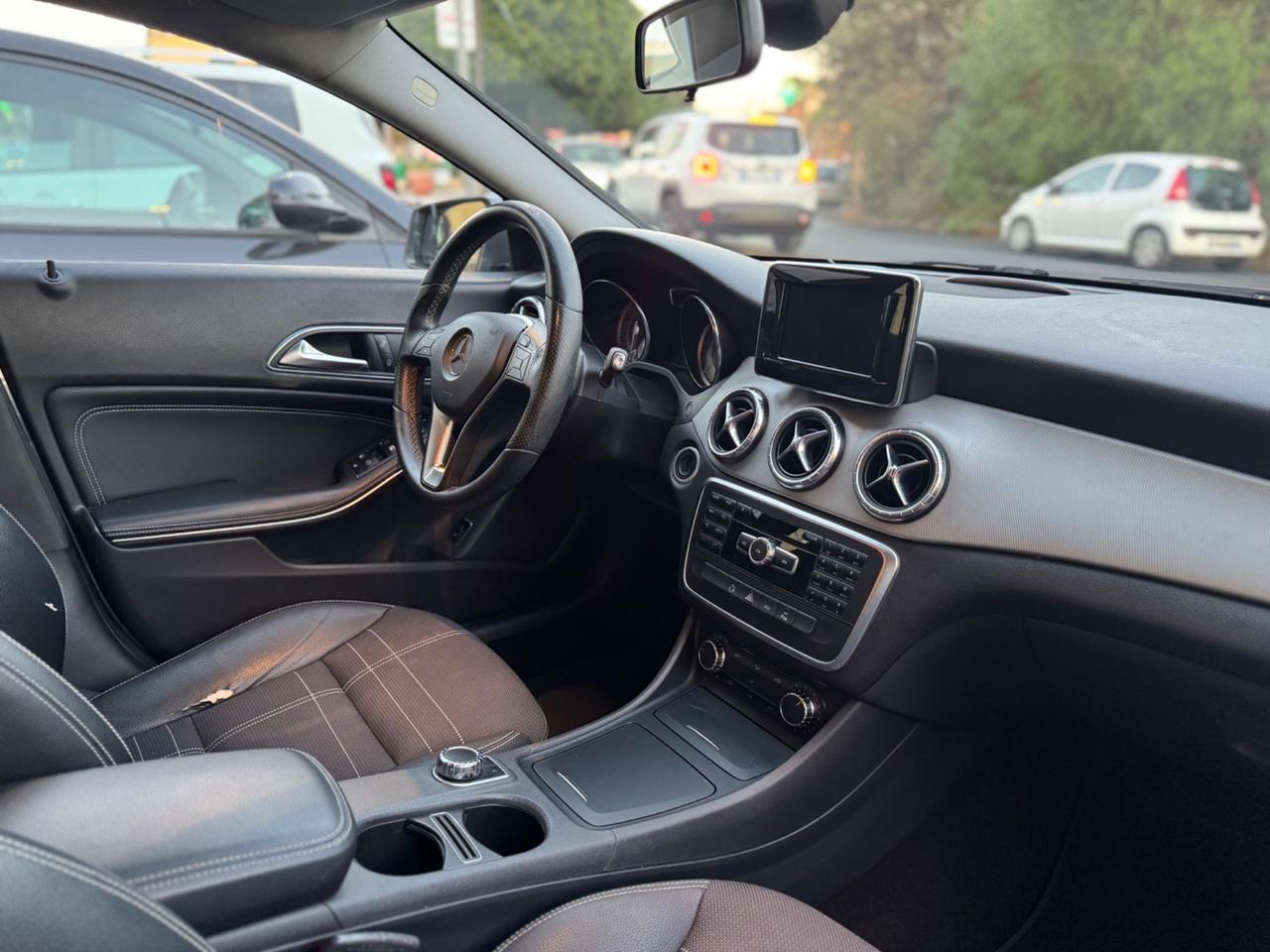 Mercedes-benz CLA 200 CDI Sport