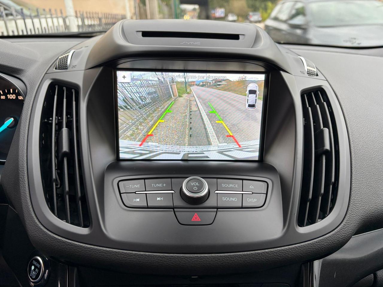 Ford Kuga 2.0 TDCI 150CV 4WD TETTO Powershift ST-Line