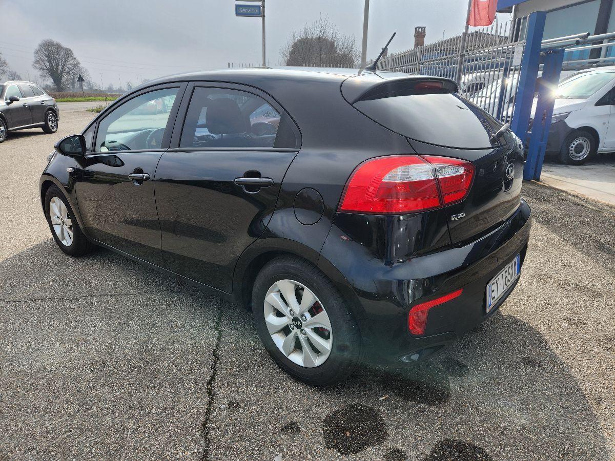 KIA RIO 5 PORTE GPL