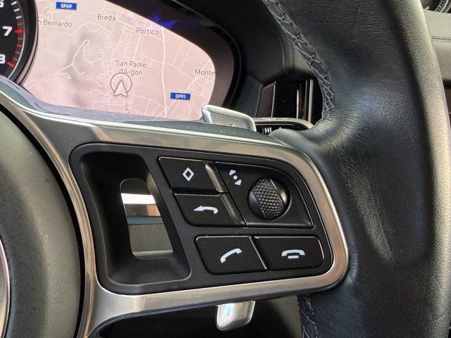 PORSCHE Cayenne Coupé 3.0 V6 E-Hybrid Platinum Edition IVA ESPOSTA