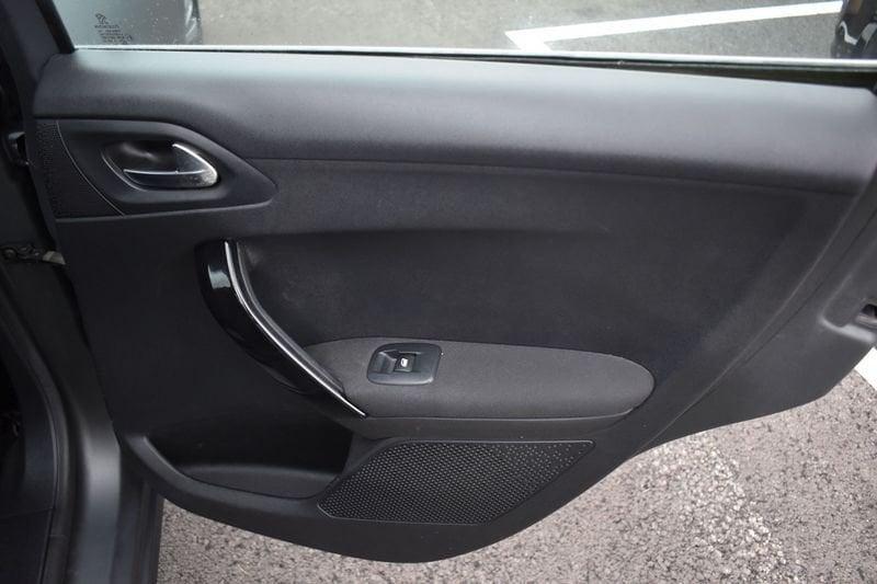 Peugeot 208 BlueHDi 75 5 porte Allure