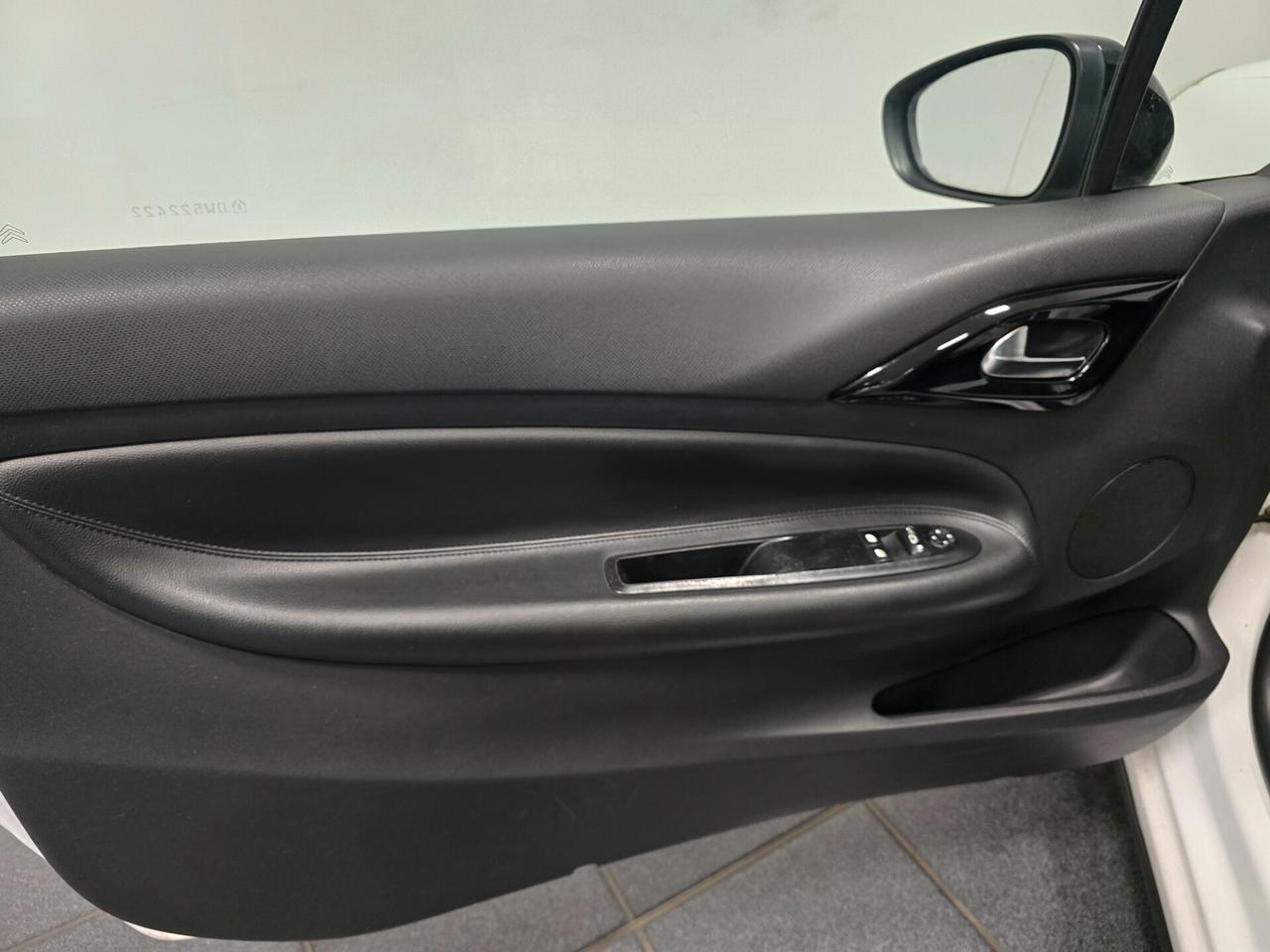 Ds DS3 3 1.6 e-HDi 90 airdream So Chic