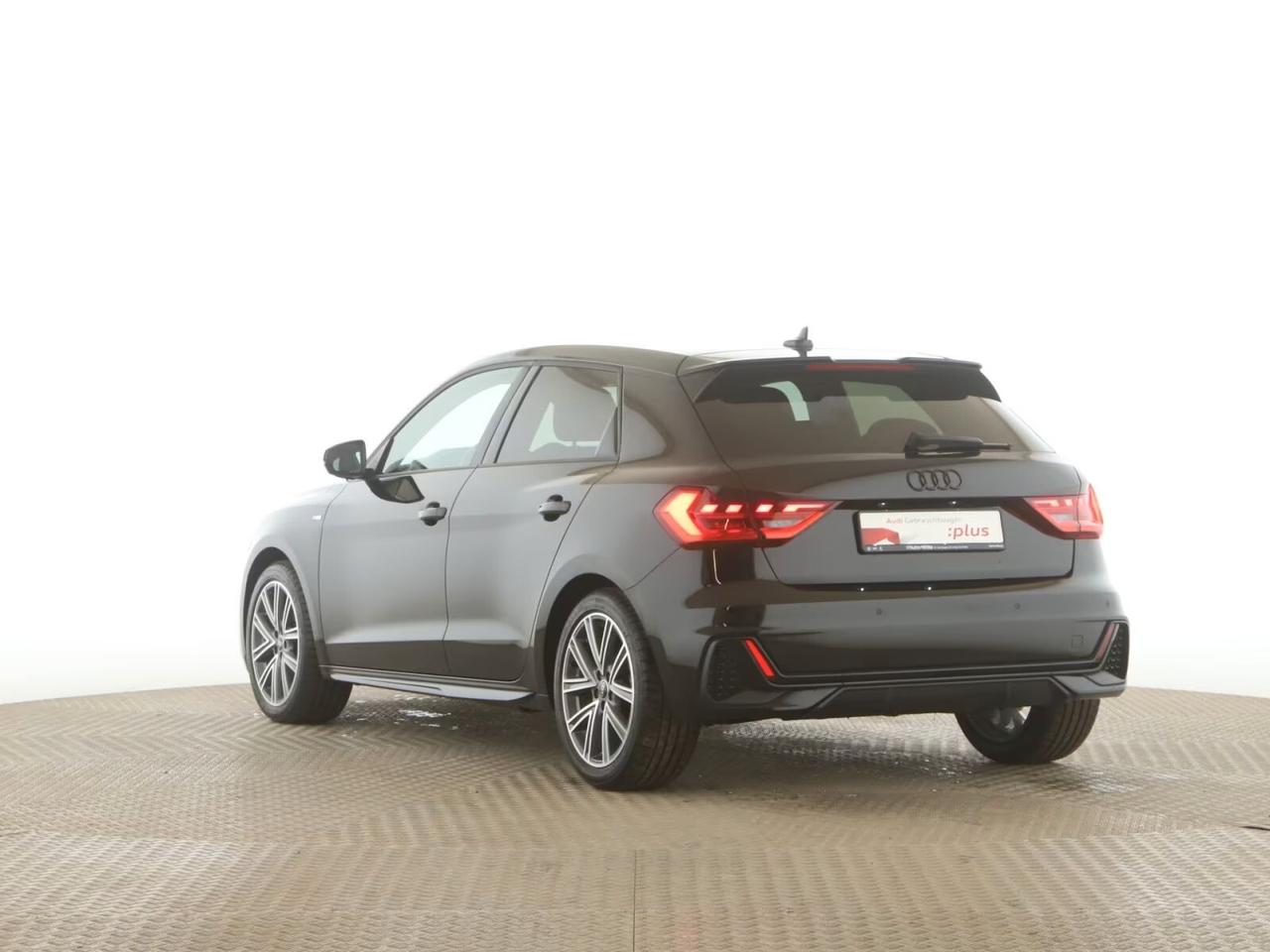 Audi A1 SPB 35 TFSI Sline S LINE MMI PLUS LED